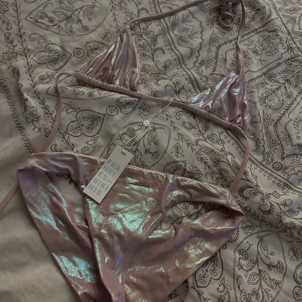 Frankie’s bikini brand new